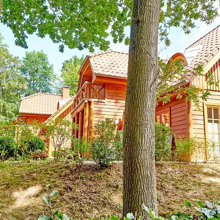 Strandschloesschen Sellin - Haushaelfte 4 Holiday home