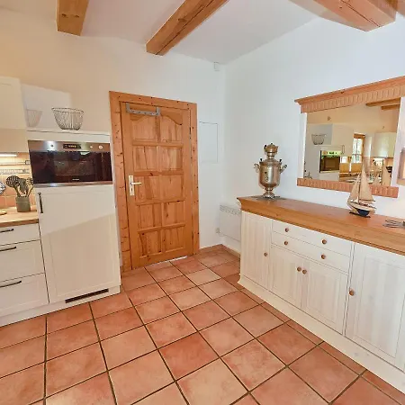 Holiday home Strandschloesschen Sellin - Haushaelfte 4 *