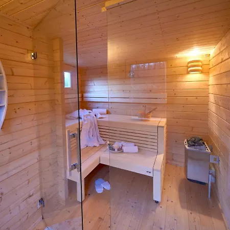 Holiday home Strandschloesschen Sellin - Haushaelfte 4 *