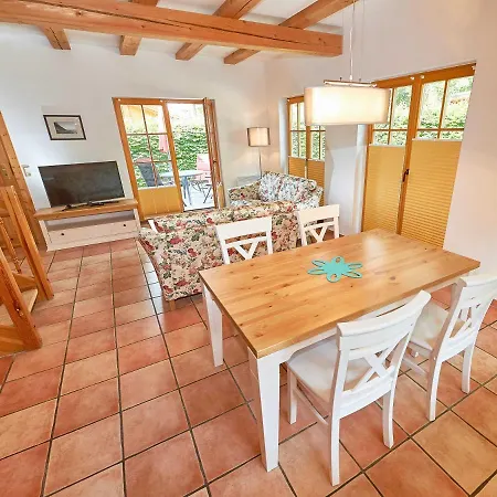 Holiday home Strandschloesschen Sellin - Haushaelfte 4 *